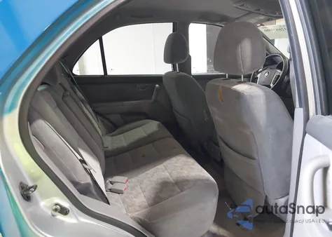 2004 Kia Sorento Ex/Lx z USA, uszkodzony, nr VIN KNDJD733X45233853